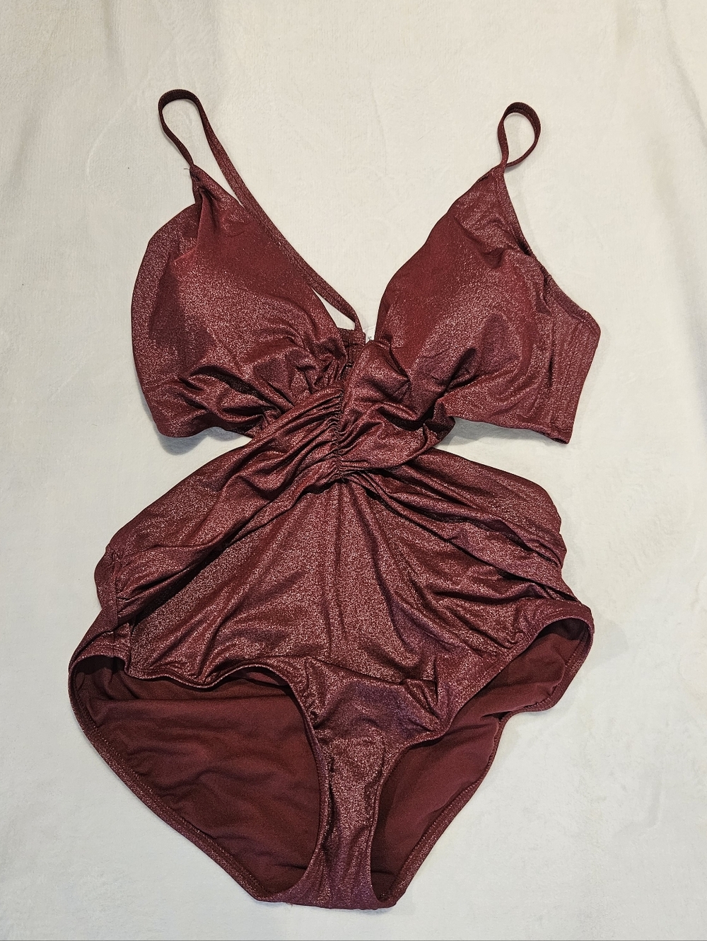 Shade And Shore Shimmery Burgundy Twist-Front One-Piece Size 20 - Picture 2 of 4